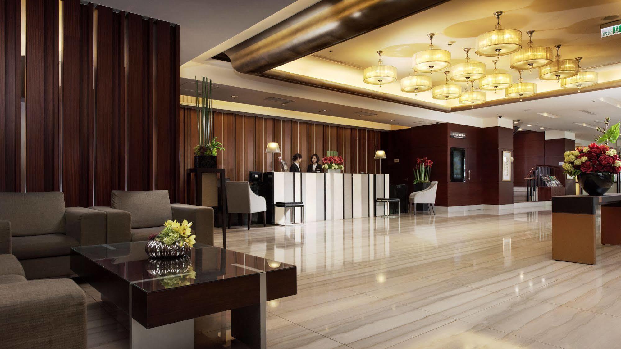 Urban Hotel33 Kaohsiung Exterior photo